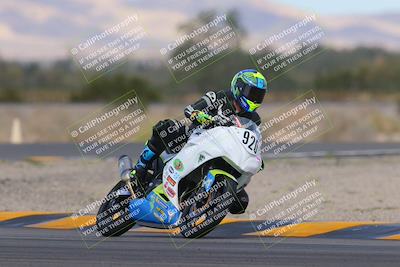 media/Oct-30-2022-CVMA (Sun) [[fb421c3cec]]/Race 6 500 Supersport-350 Supersport/